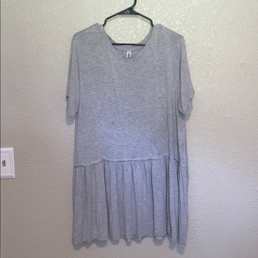 Gray Top